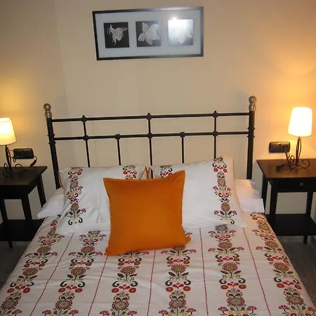 Apartment Turisticos El Duende De Carricuende *